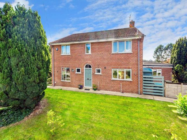 House for sale in Wighill, North Yorkshire