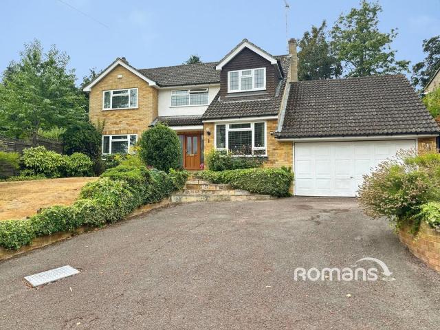 House for sale in Hart, Hampshire