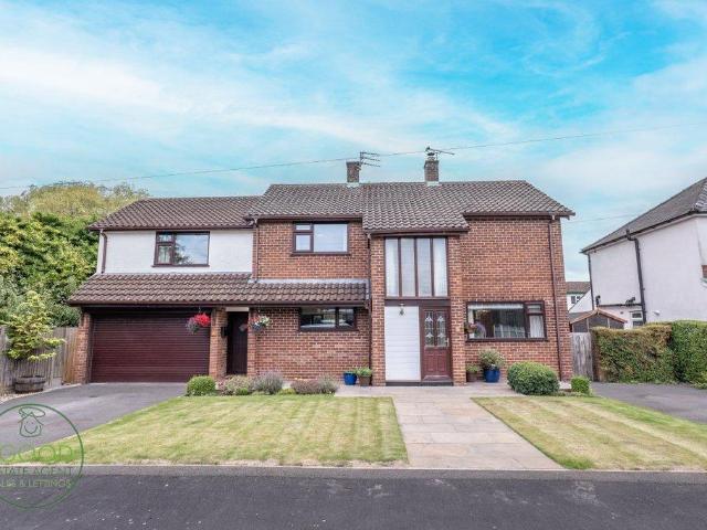 House for sale in Broughton, Preston