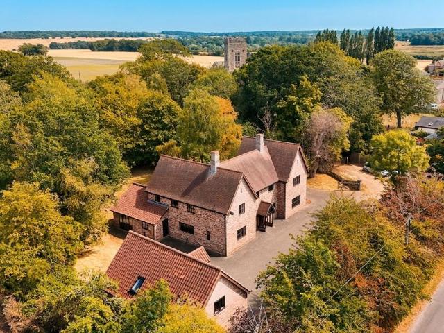 House for sale in Bedingfield, Suffolk