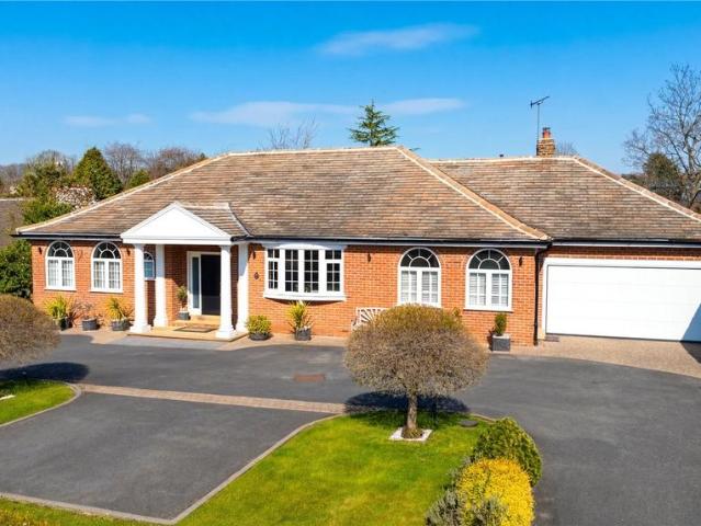 House for sale in Alwoodley, West Yorkshire