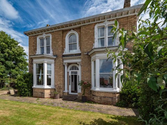 House for sale in Goxhill, North Lincolnshire