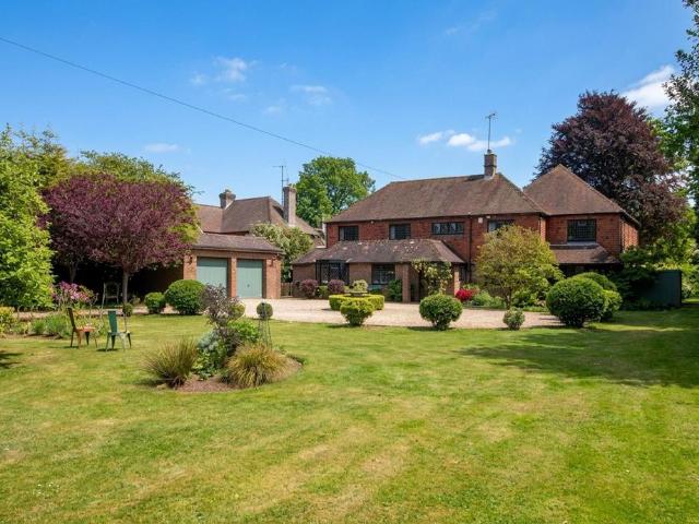 House for sale in Cross In Hand, East Sussex