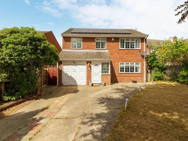 House for sale in Belton with Browston, Stokesby