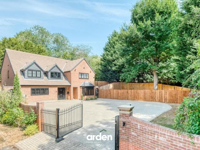 House for sale in Redditch, Worcestershire