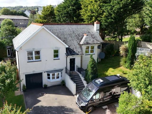 House for sale in St Stephen, Cornwall