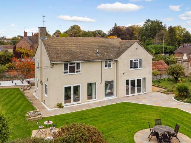 House for sale in Appleton-with-Eaton, Dromore