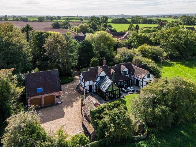 House for sale in Kemberton