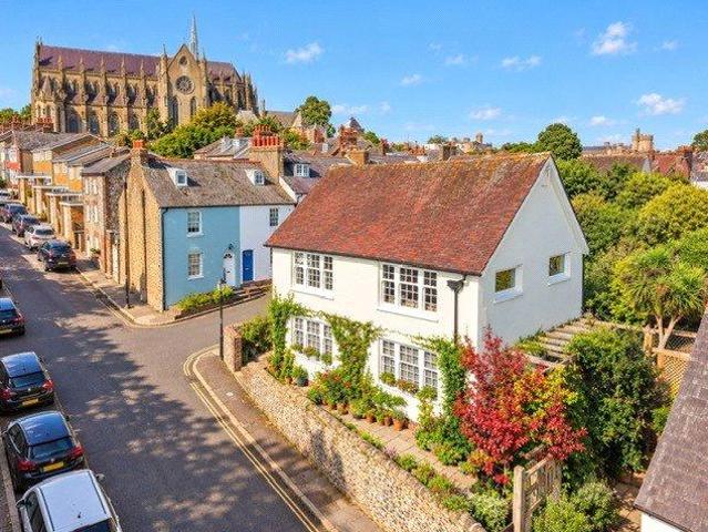 House for sale in Arundel, Arun