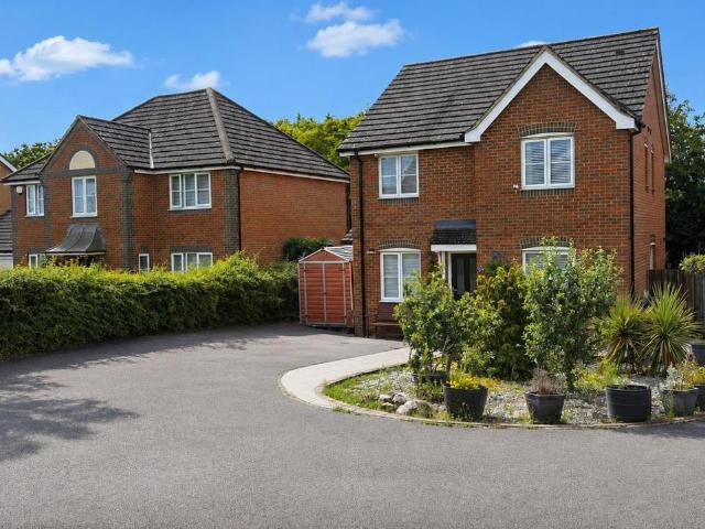 House for sale in Orchard Heights, Bridgefield