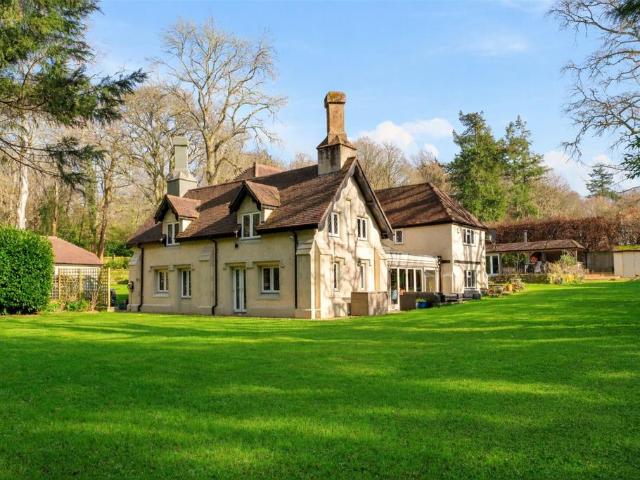 House for sale in Merley, Poole