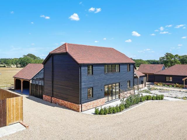 House for sale in Pachesham Park, Surrey
