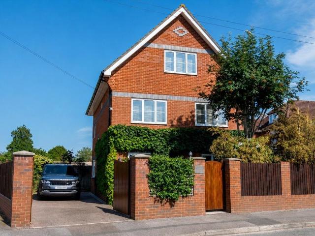 House for sale in Hill, City Of Southampton