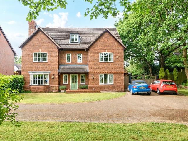 House for sale in Sandbach Heath, Sandbach
