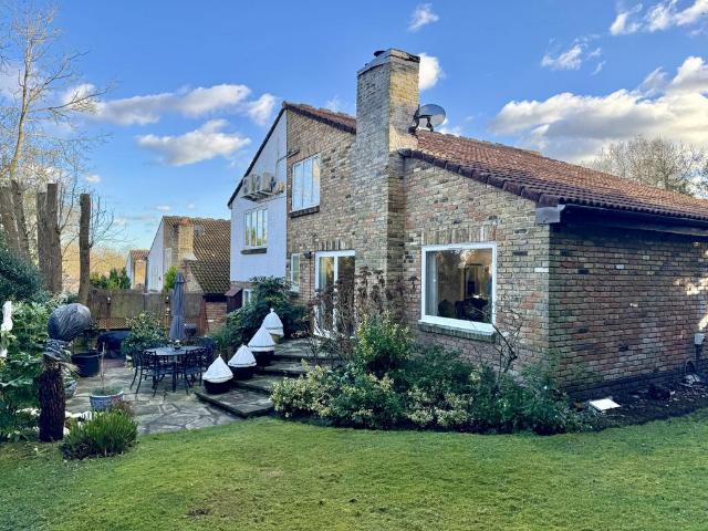 House for sale in Greater London