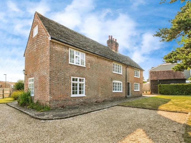 House for sale in New Town, Horsham