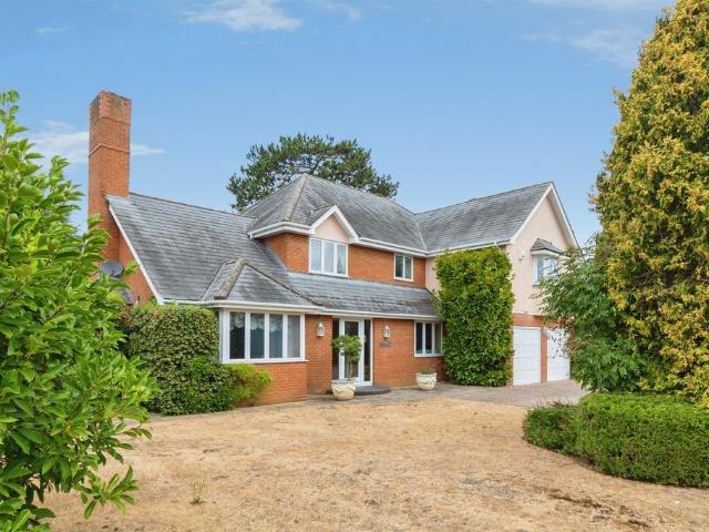 House for sale in Bengeo, East Hertfordshire