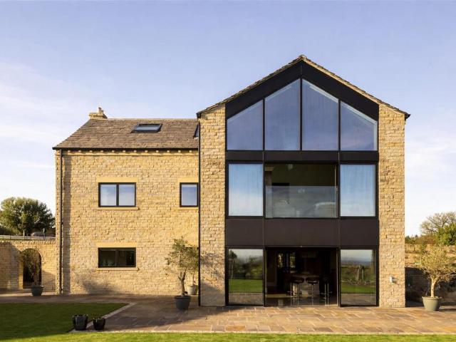 House for sale in Shelf, West Yorkshire