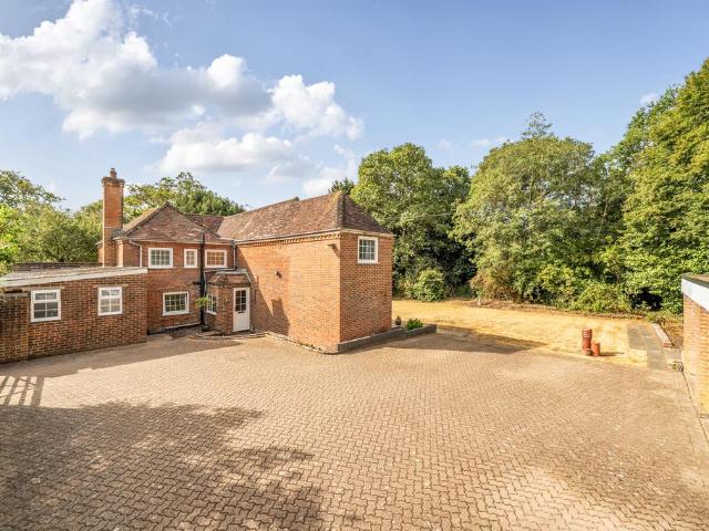 House for sale in Otterbourne, Winchester