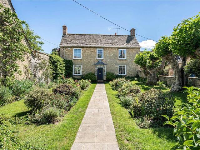 House for sale in Black Bourton, Oxfordshire