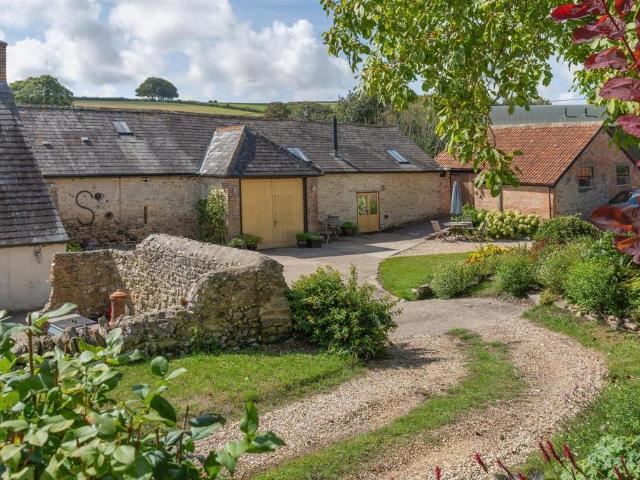House for sale in Martinstown, East Dorset