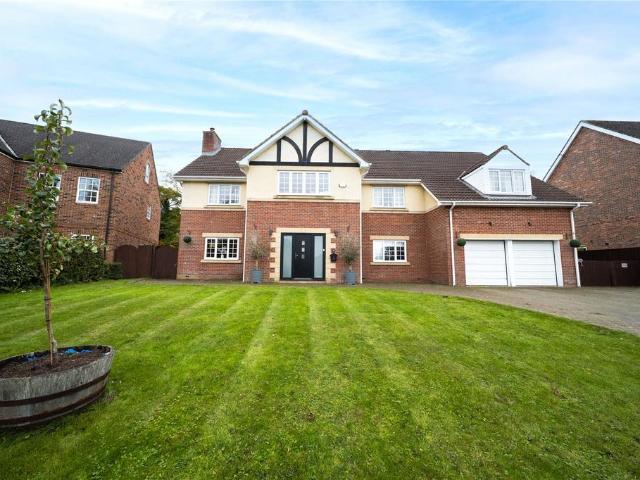 House for sale in Esh