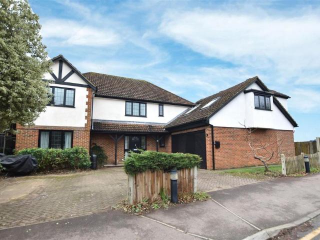 House for sale in Blackhills, Surrey