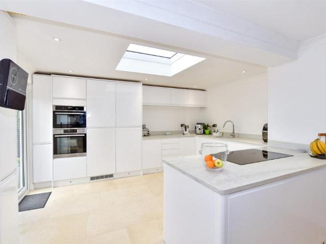 House for sale in Midway, Kent