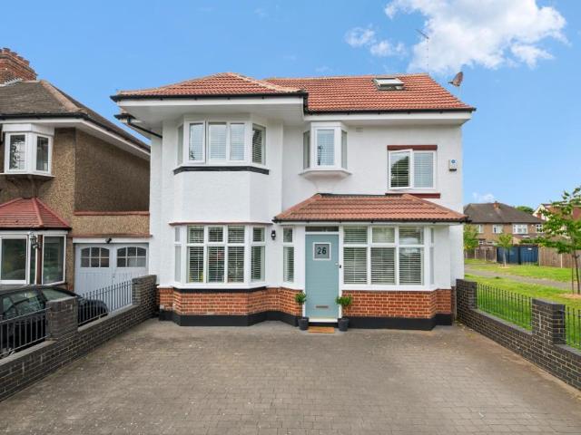 House for sale in London Borough of Ealing, Hanwell
