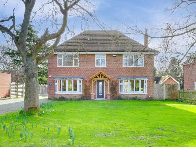 House for sale in Barton In Fabis, East Midlands