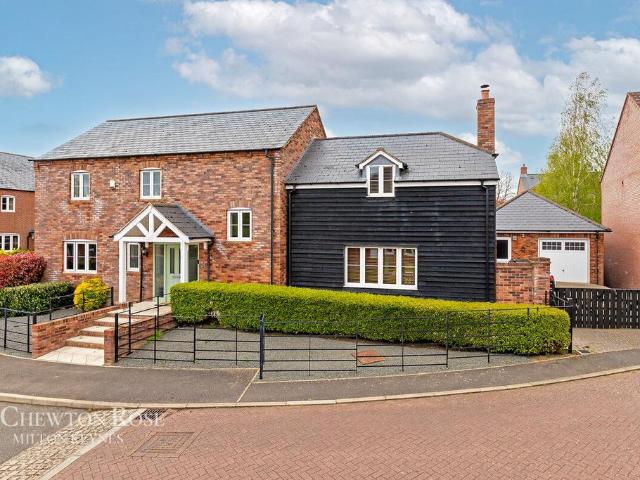 House for sale in Northamptonshire