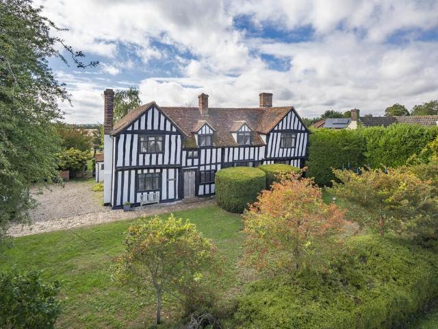 House for sale in Chelmondiston, Suffolk