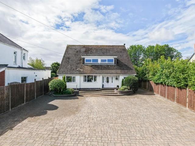 House for sale in Colcot, Barry