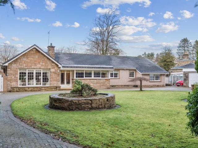 House for sale in Craigmarloch, Dullatur