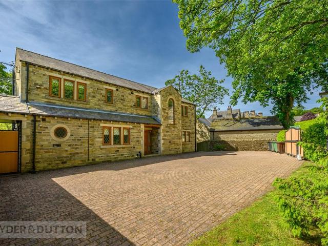 House for sale in Holme Valley, Holmfirth