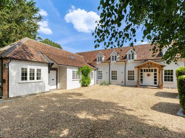 House for sale in Wargrave