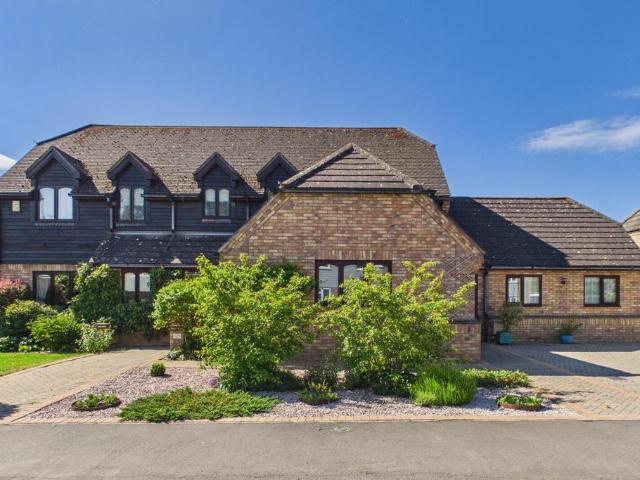 House for sale in Houghton and Wyton, Huntingdon