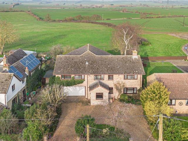 House for sale in Huntingdon, Cambridgeshire