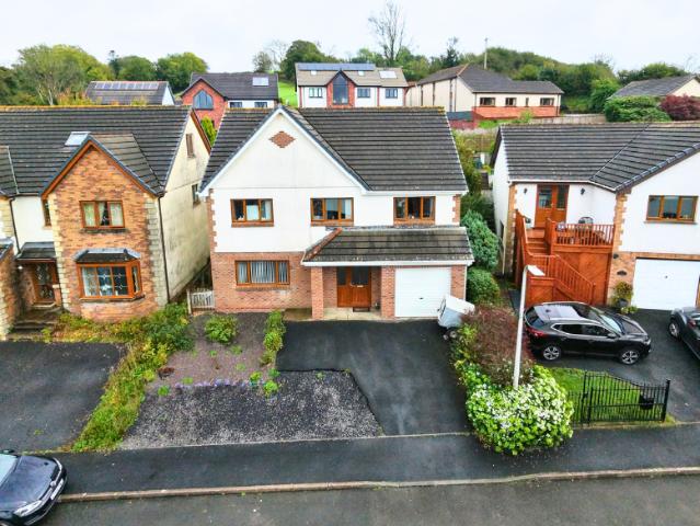 House for sale in Llandyfaelog, Croesyceiliog
