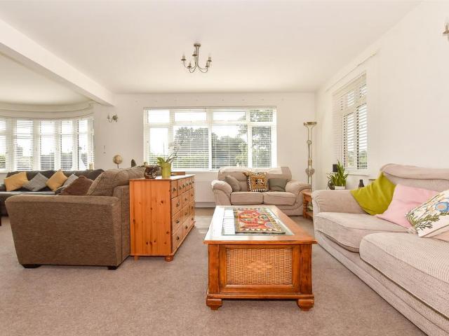House for sale in Beech Grove Bruderhof, Ash