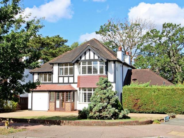House for sale in Park Langley, Greater London