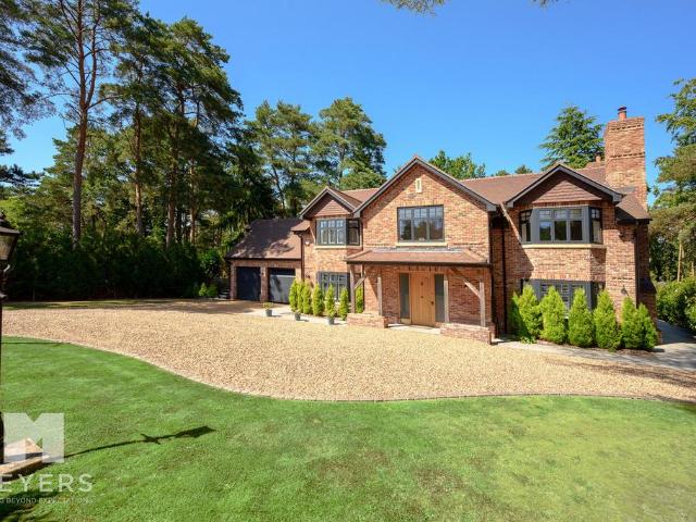 House for sale in St Ives, East Dorset