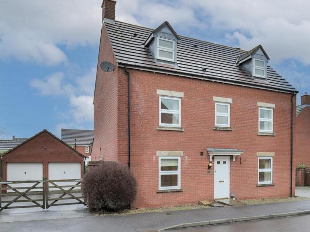 House for sale in Melksham Without, Melksham
