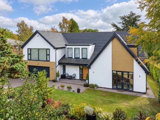 House for sale in Darras Hall, Ponteland