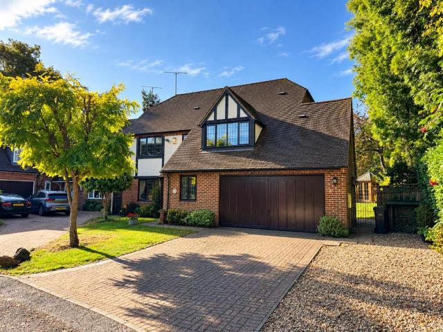 House for sale in Sonning Common, South Oxfordshire