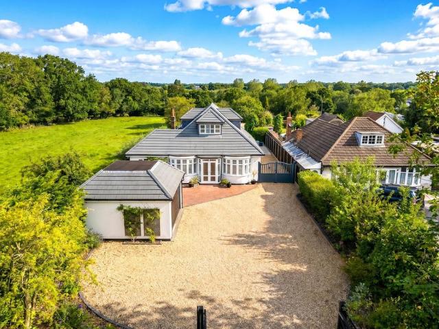 House for sale in Tidbury Green, West Midlands