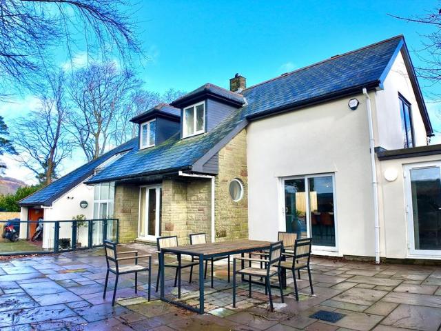 House for sale in Pontypridd, Wales