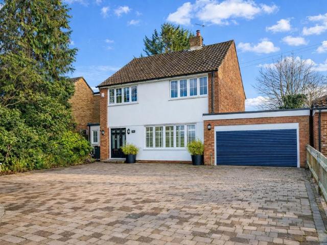 House for sale in Three Bridges, Glynde