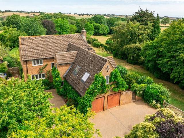 House for sale in Litchborough, Northamptonshire