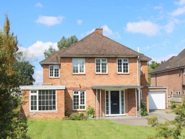 House for sale in Daws Hill, Cressex